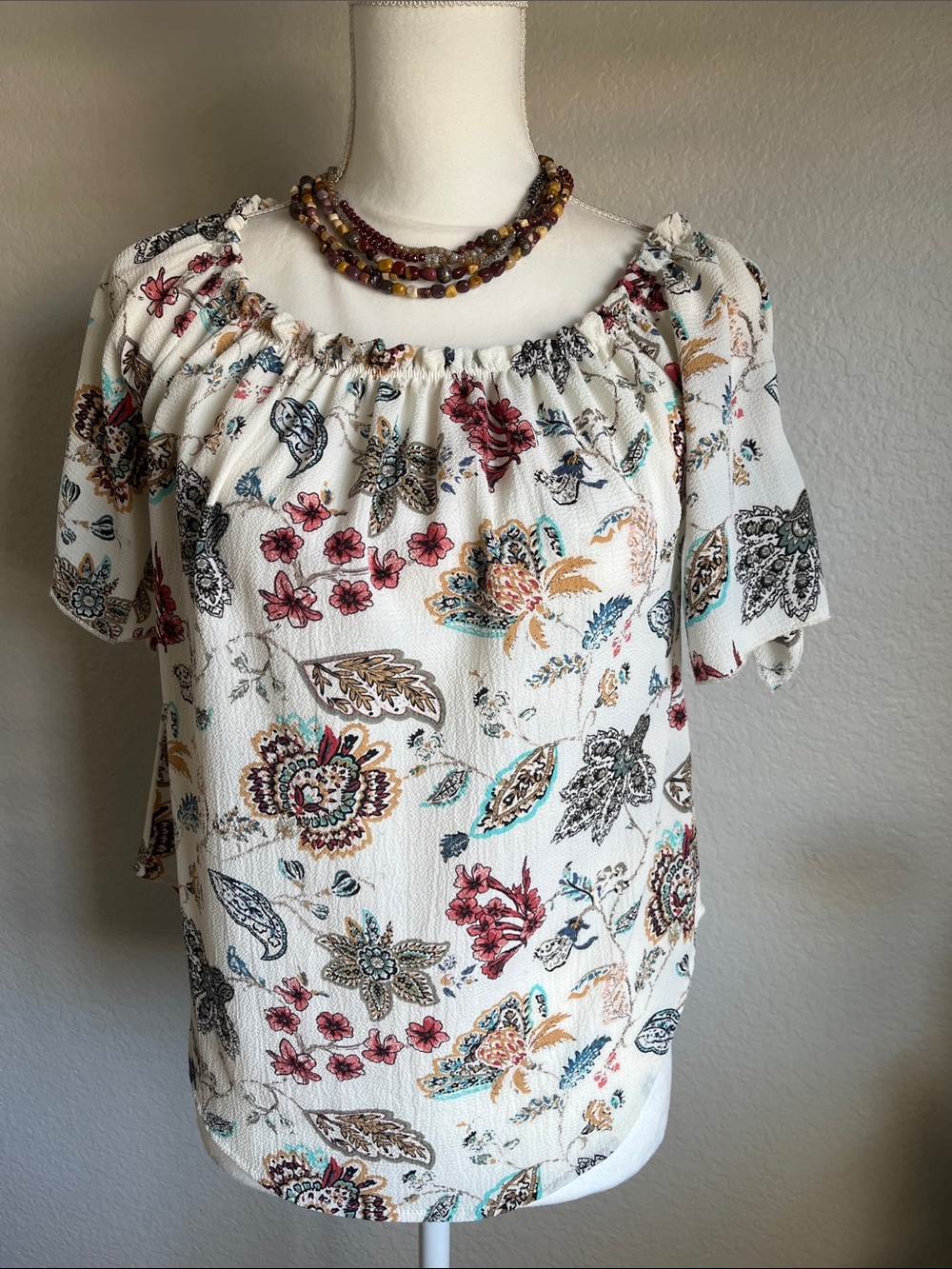 TeenBell Cream Floral Off-Shoulder Peasant Blouse